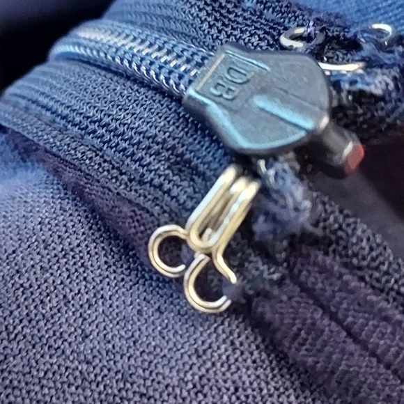 Tuckernuck Pomander Place Mason Navy Blue Red Ruffle Tie Blouse Size Medium - Picture 8 of 12